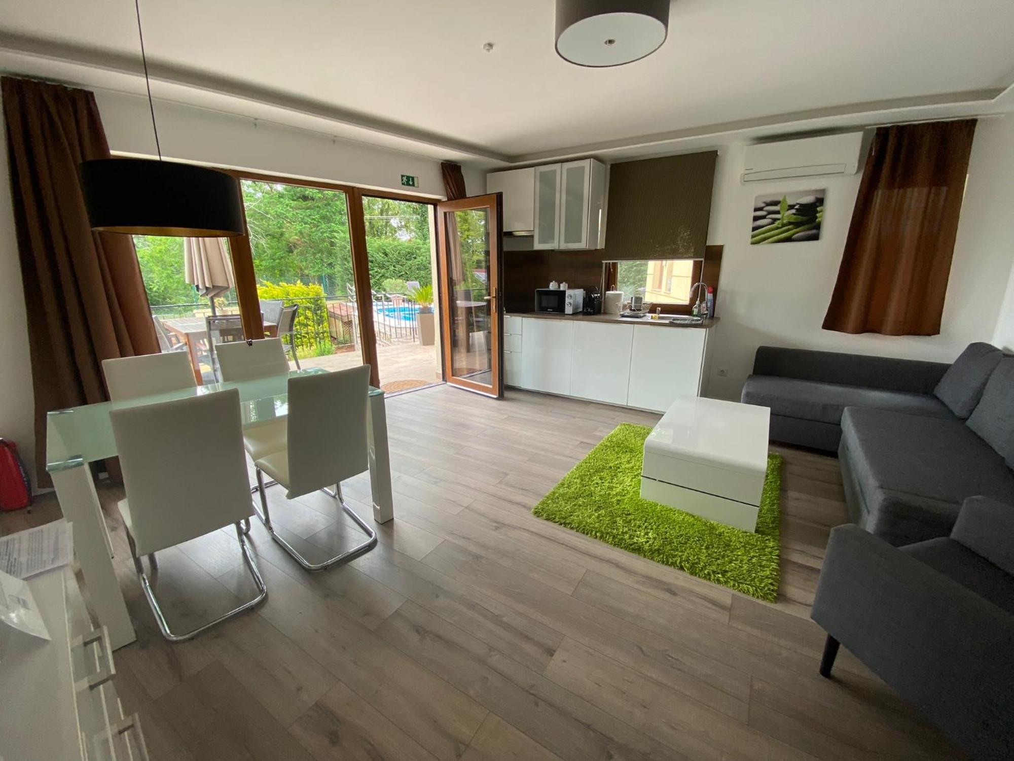 Terrasun Apartments Balatonszarszo Kültér fotó
