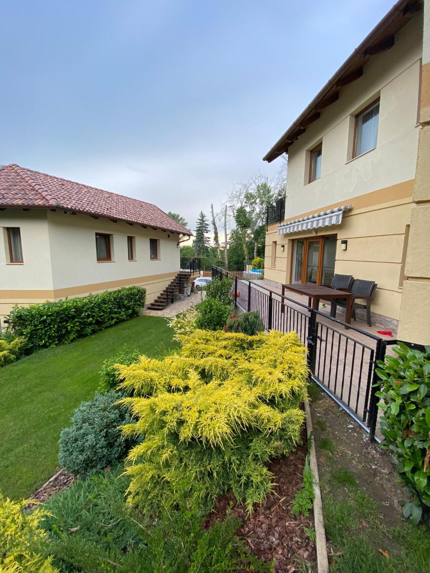Terrasun Apartments Balatonszarszo Kültér fotó